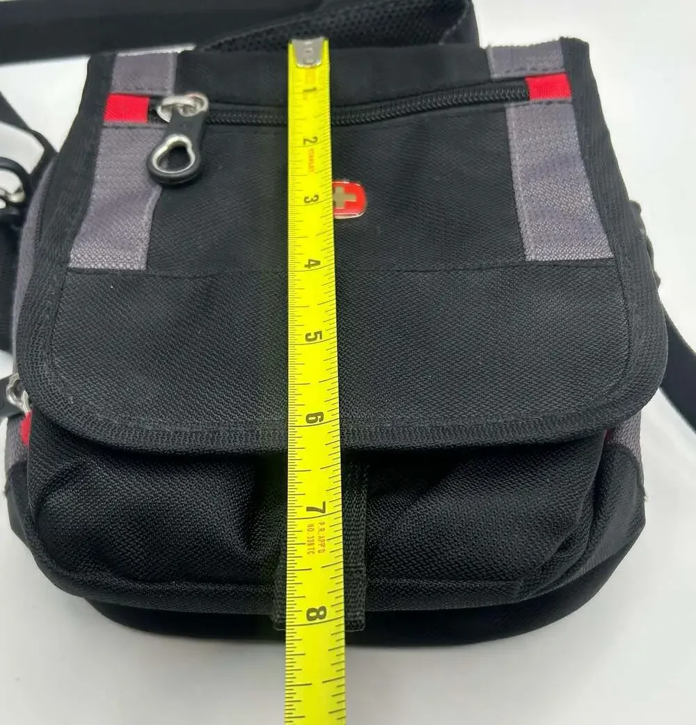 SwissGear by Wenger Vertical Travel Organizer Messenger Bag Black/Grey